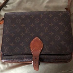 Auth Louis Vuitton Cartouchiere Gm #1284L14